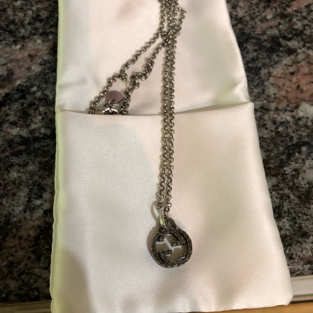Gucci chain necklace